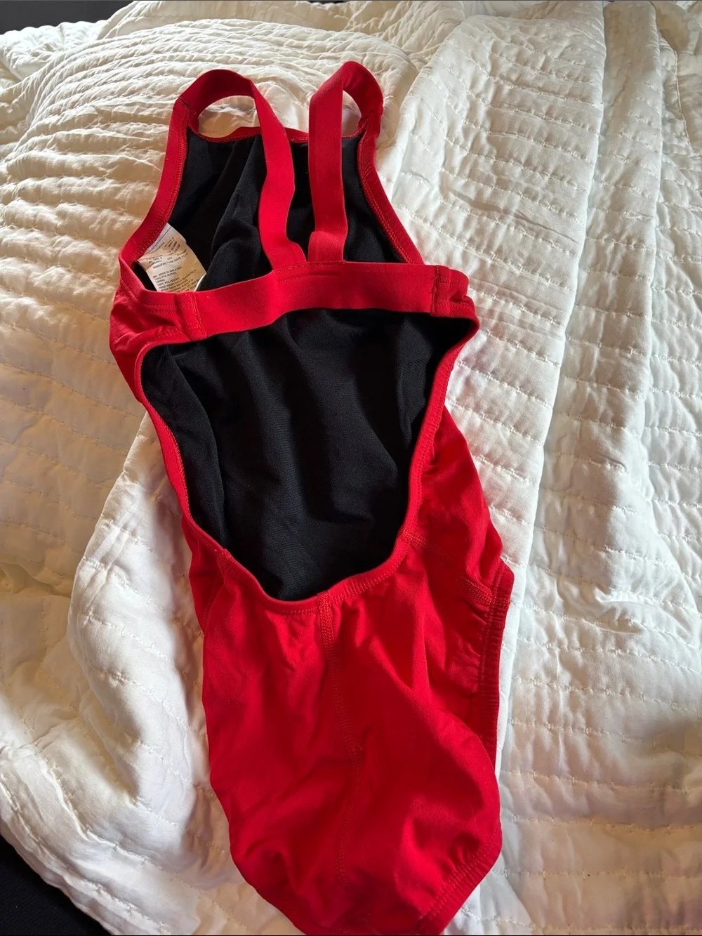 Nike Hydrastrong Solid Cut-Out Poly RacerBack One Piece Swimsuit Girl's 8